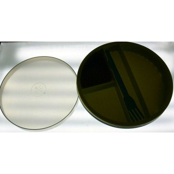 Pampered Chef Salad Cutting Bowl With Lid GUC Green - Picture 3 of 6